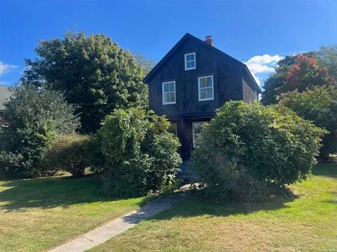 719 Wiggins Street Greenport NY 11944