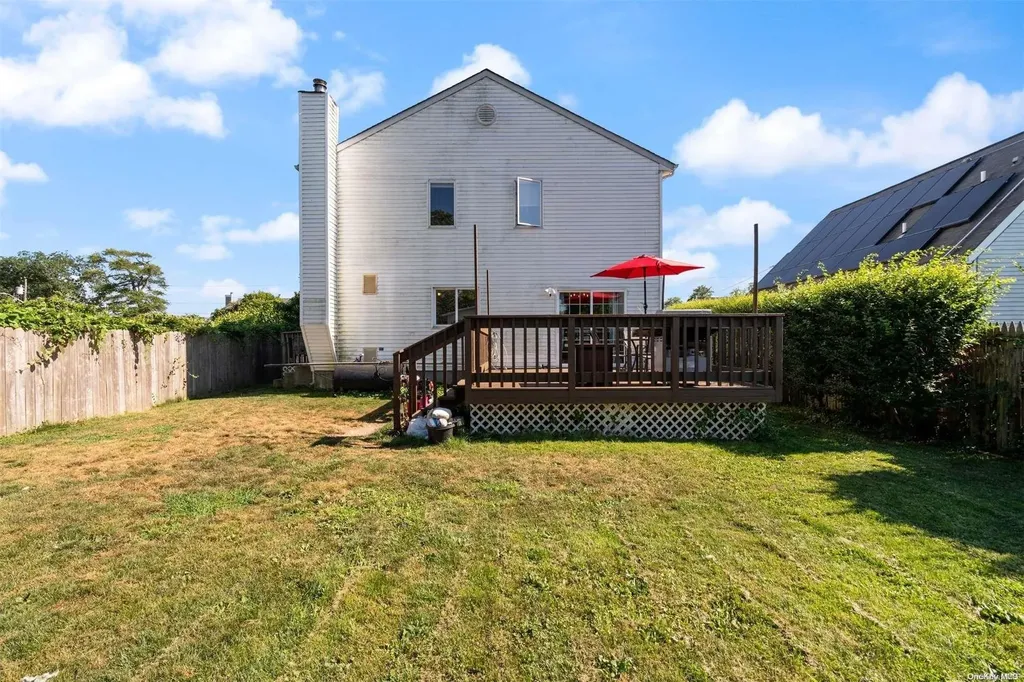93 Saint George Drive Shirley NY 11967