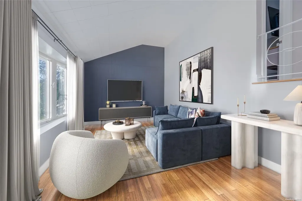 2305 Hynes Place Bellmore NY 11710