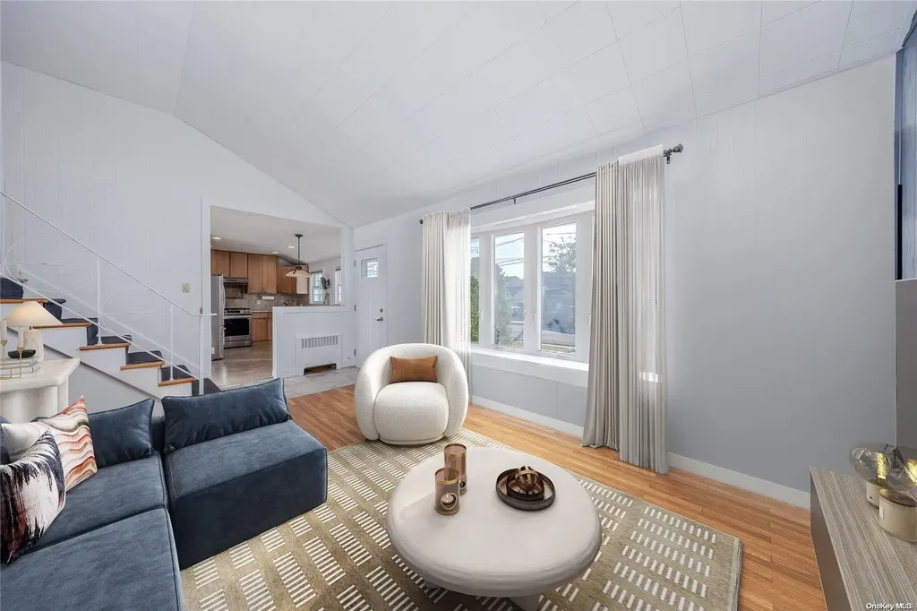 2305 Hynes Place Bellmore NY 11710