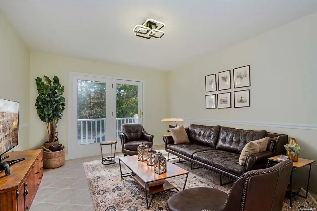 410 Willow Road W Staten Island NY 10314