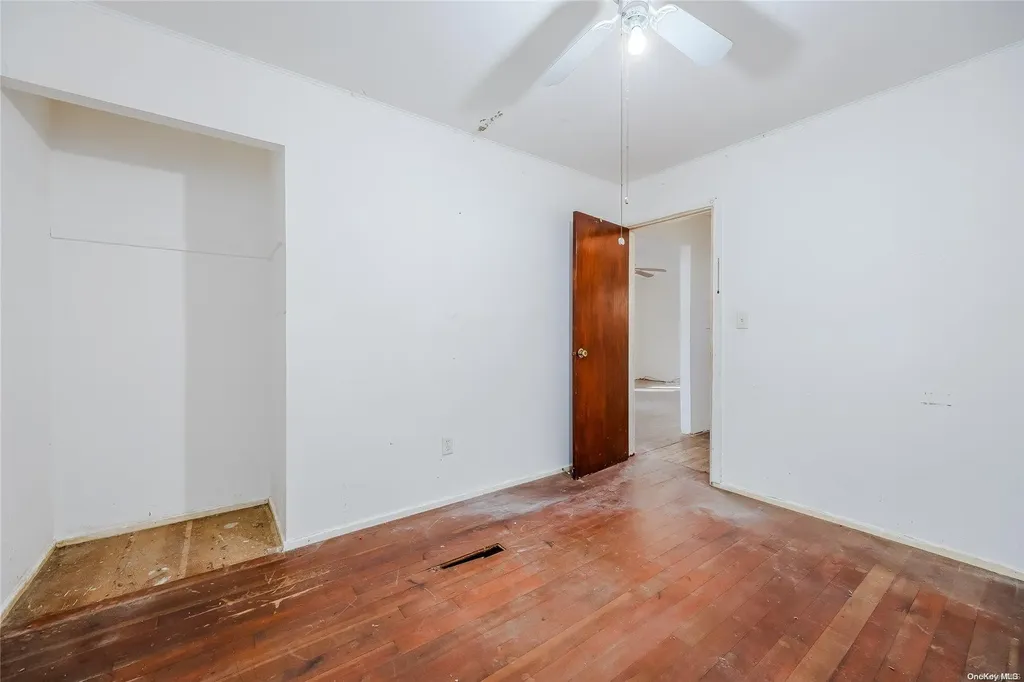 74 Sylvan Avenue Riverhead NY 11901