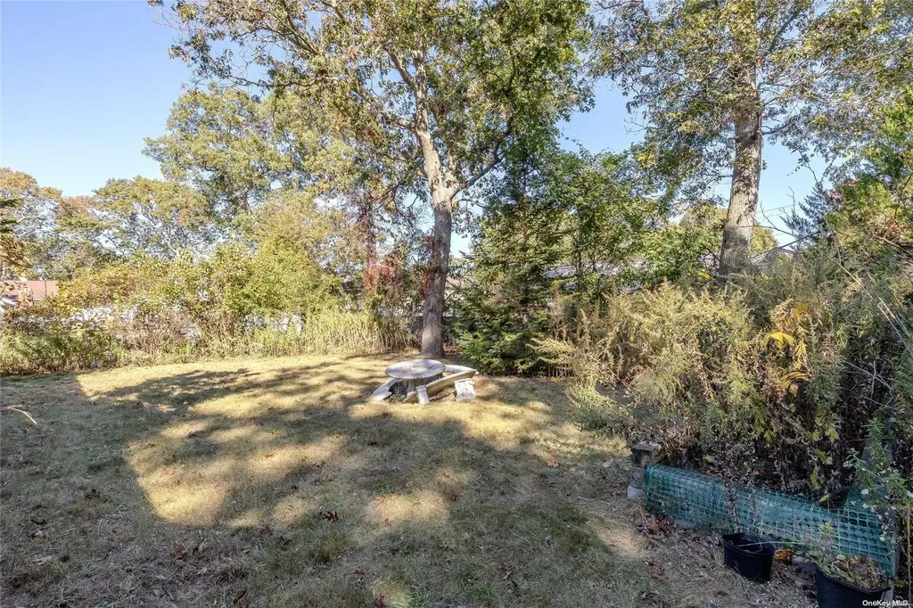 74 Sylvan Avenue Riverhead NY 11901