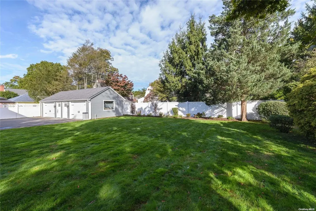 215 Castle Avenue Westbury NY 11590
