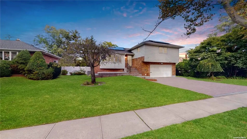 1116 Rosedale Road Valley Stream NY 11581