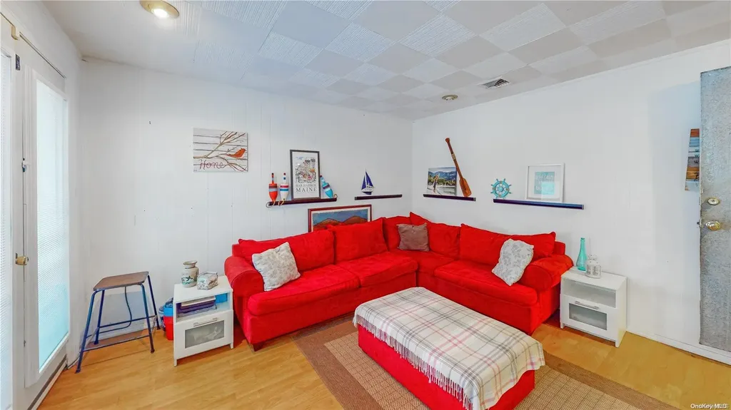 1116 Rosedale Road Valley Stream NY 11581