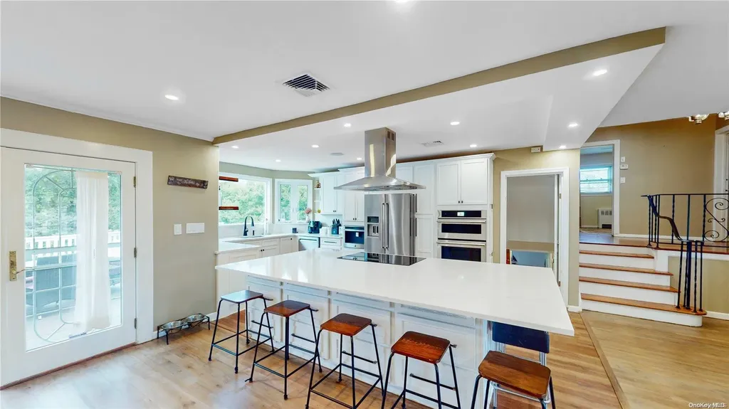 1116 Rosedale Road Valley Stream NY 11581