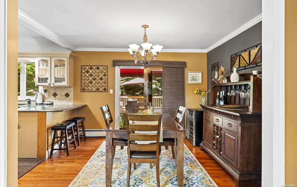 9 Richlee Street Blue Point NY 11715
