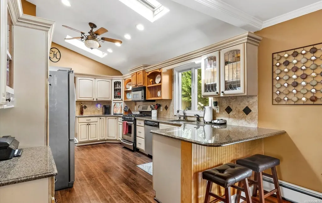 9 Richlee Street Blue Point NY 11715