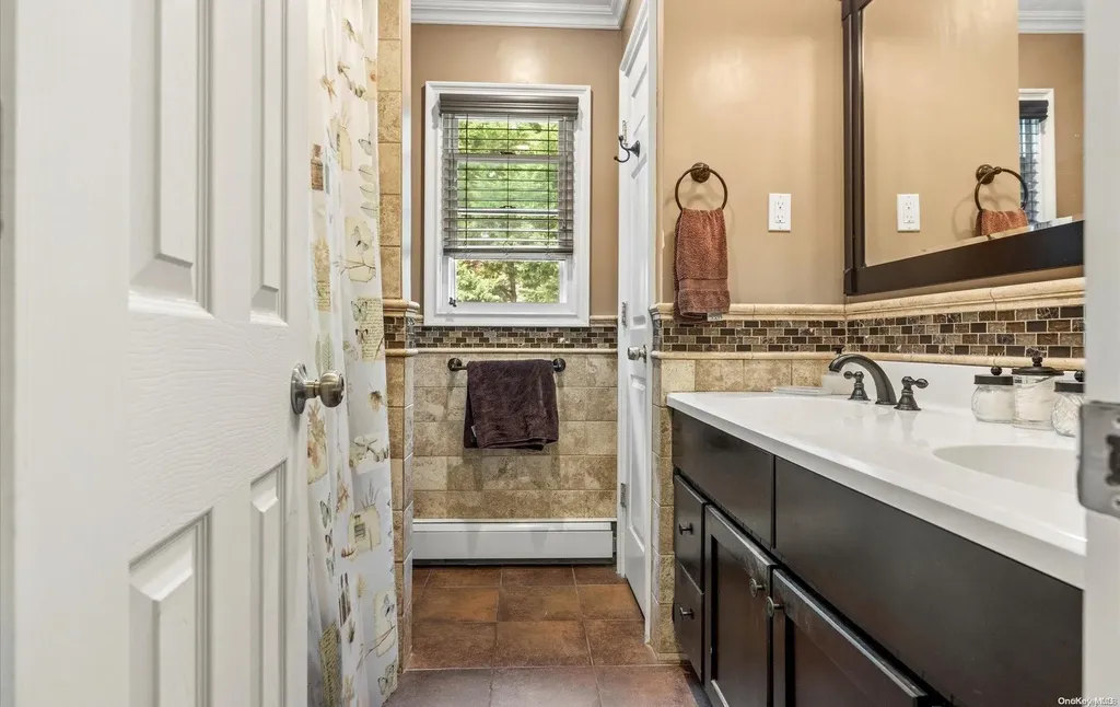 9 Richlee Street Blue Point NY 11715