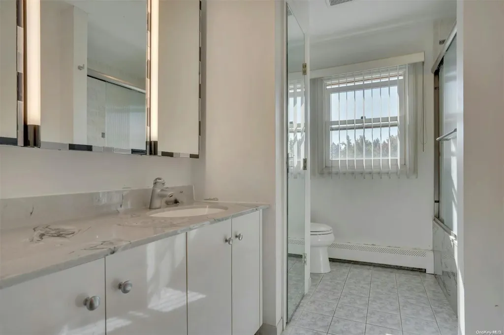 1 Gallatin Drive Dix Hills NY 11746