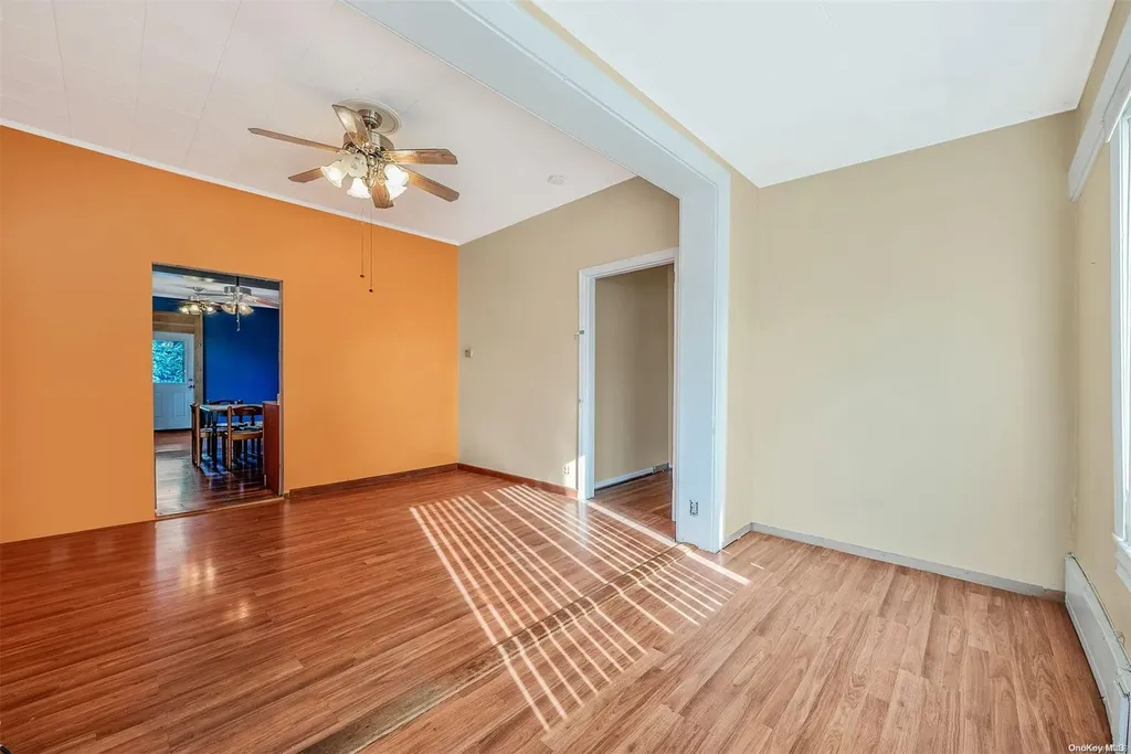 54 Carroll Avenue Valley Stream NY 11580