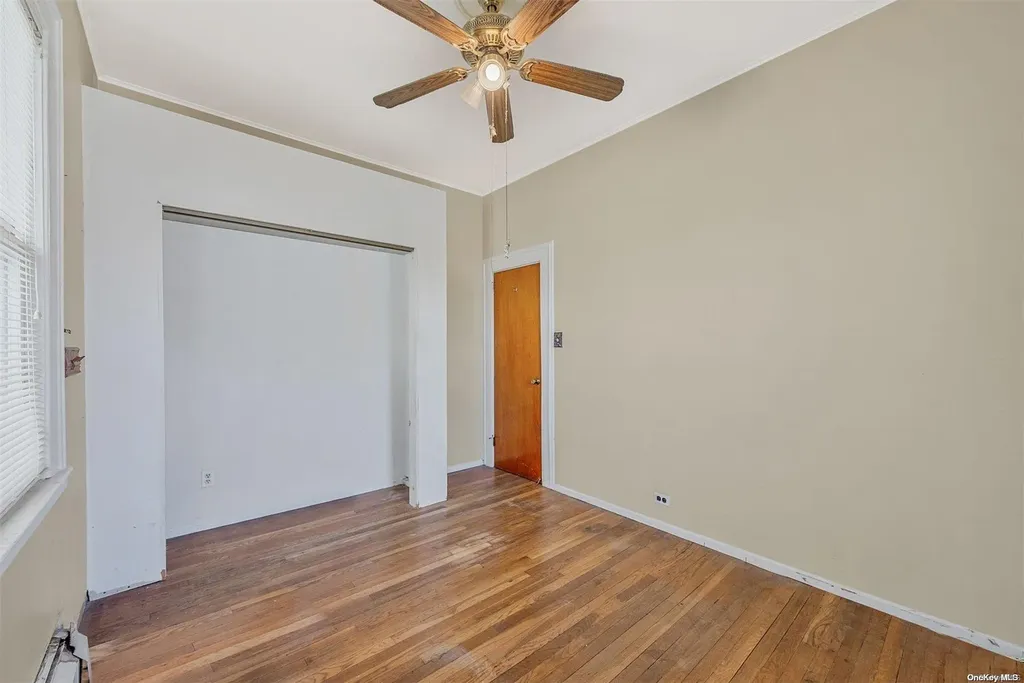 54 Carroll Avenue Valley Stream NY 11580
