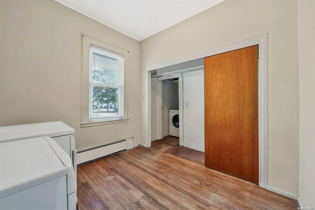 54 Carroll Avenue Valley Stream NY 11580