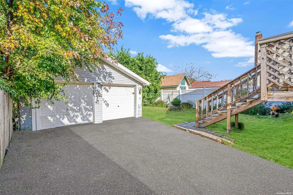 54 Carroll Avenue Valley Stream NY 11580