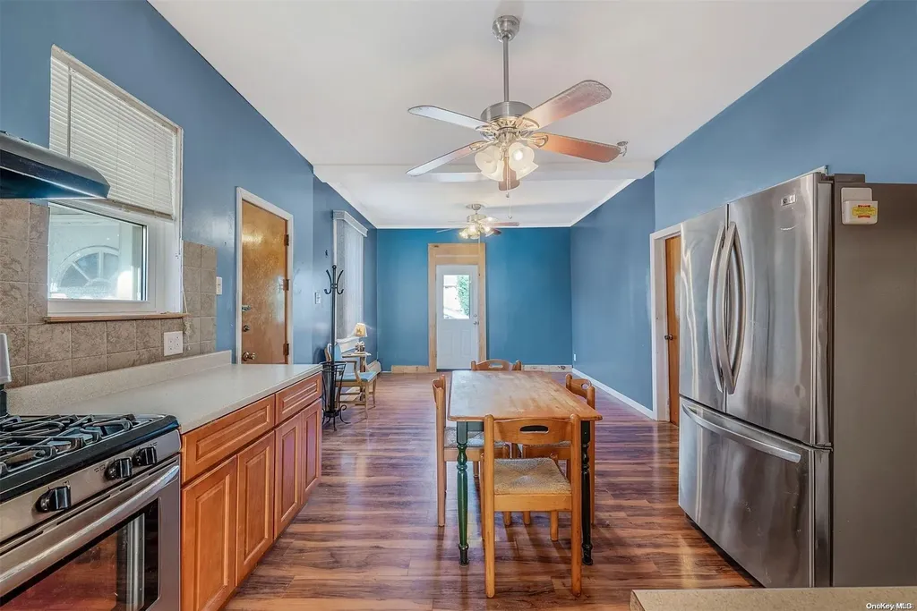 54 Carroll Avenue Valley Stream NY 11580