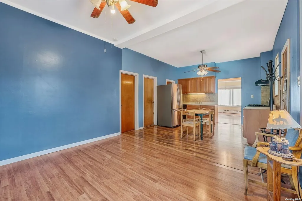 54 Carroll Avenue Valley Stream NY 11580