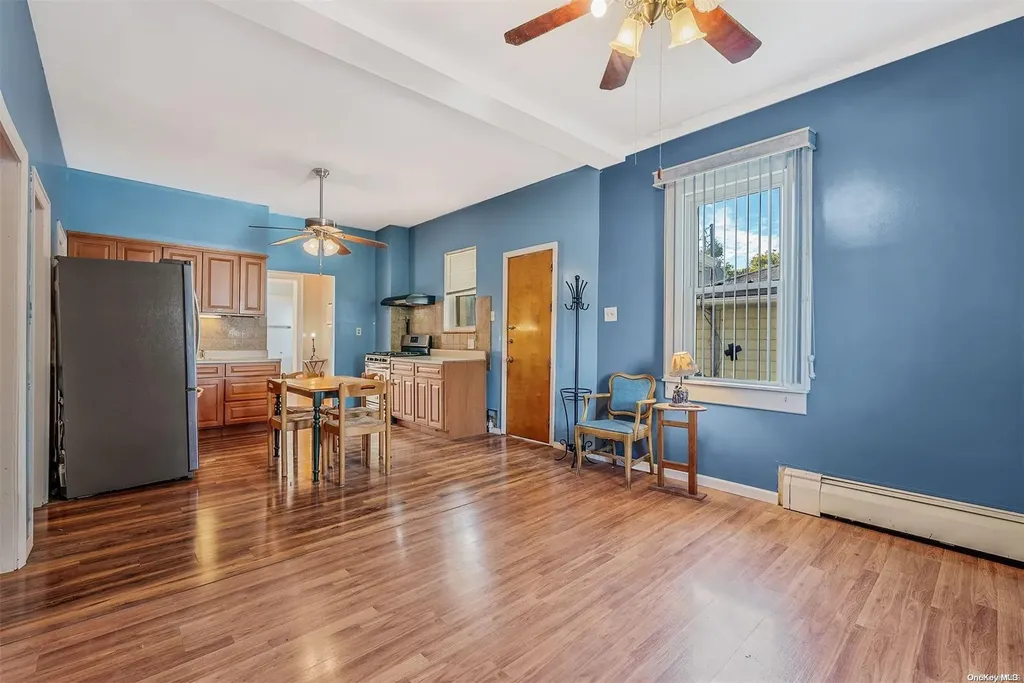54 Carroll Avenue Valley Stream NY 11580