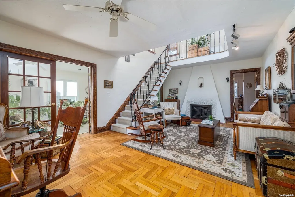 88 Fox Boulevard Merrick NY 11566