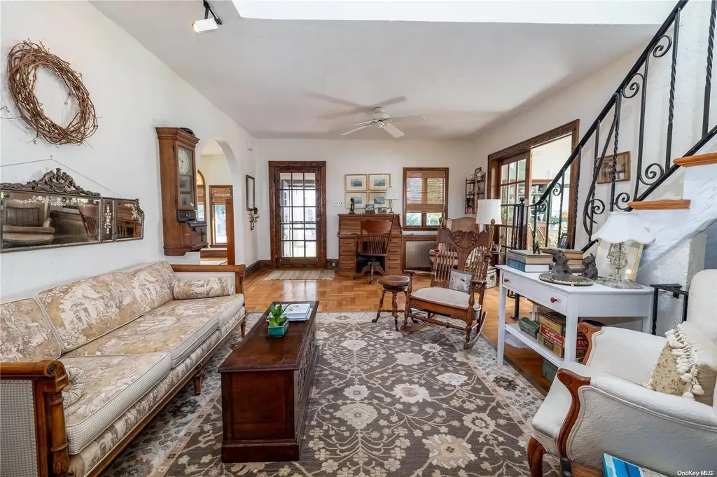 88 Fox Boulevard Merrick NY 11566