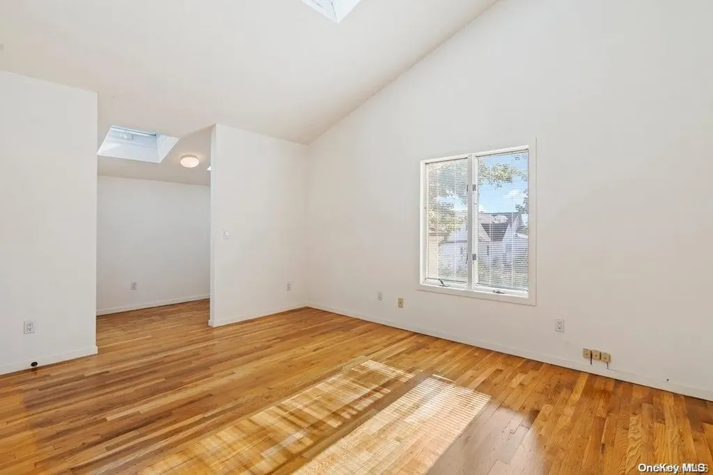 68 Maple Avenue Bay Shore NY 11706