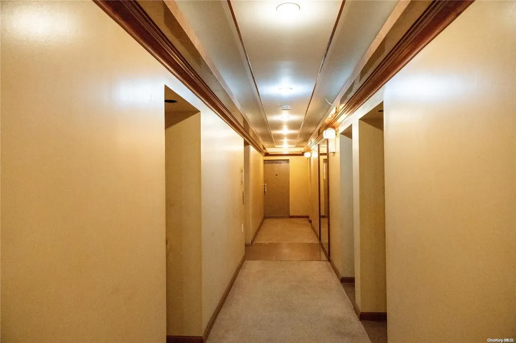 143-50 Barclay Avenue Flushing NY 11355