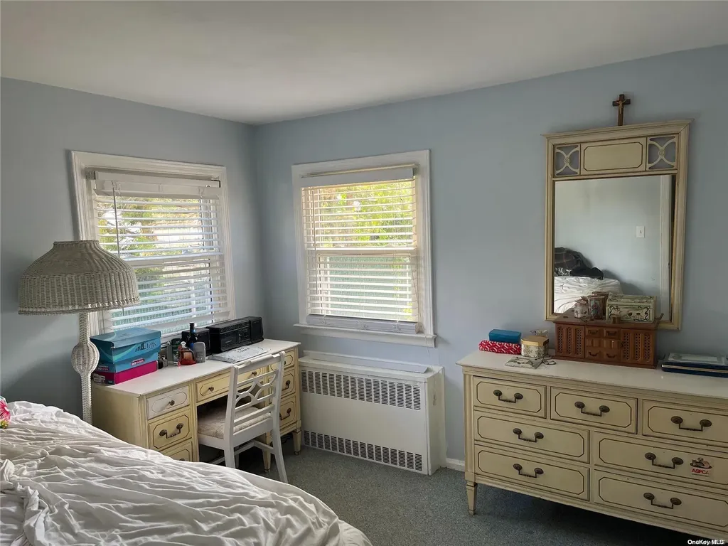 496 Morris Drive Valley Stream NY 11580