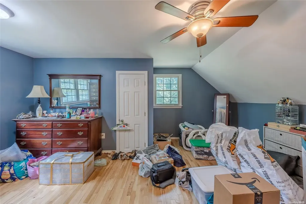 103 Hallock Lane Rocky Point NY 11778