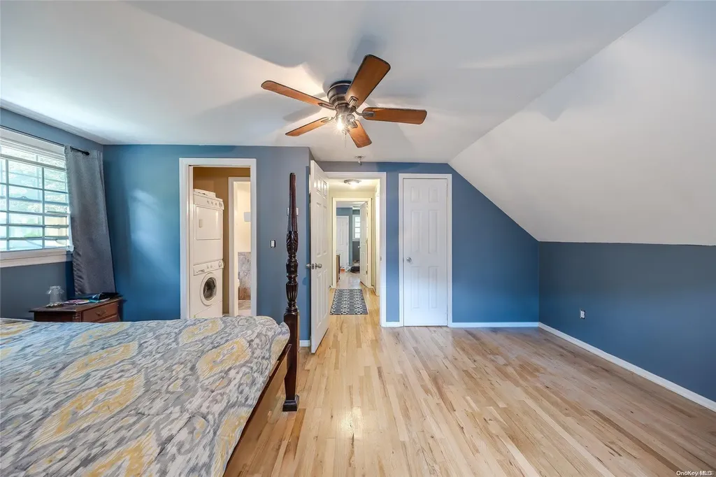 103 Hallock Lane Rocky Point NY 11778