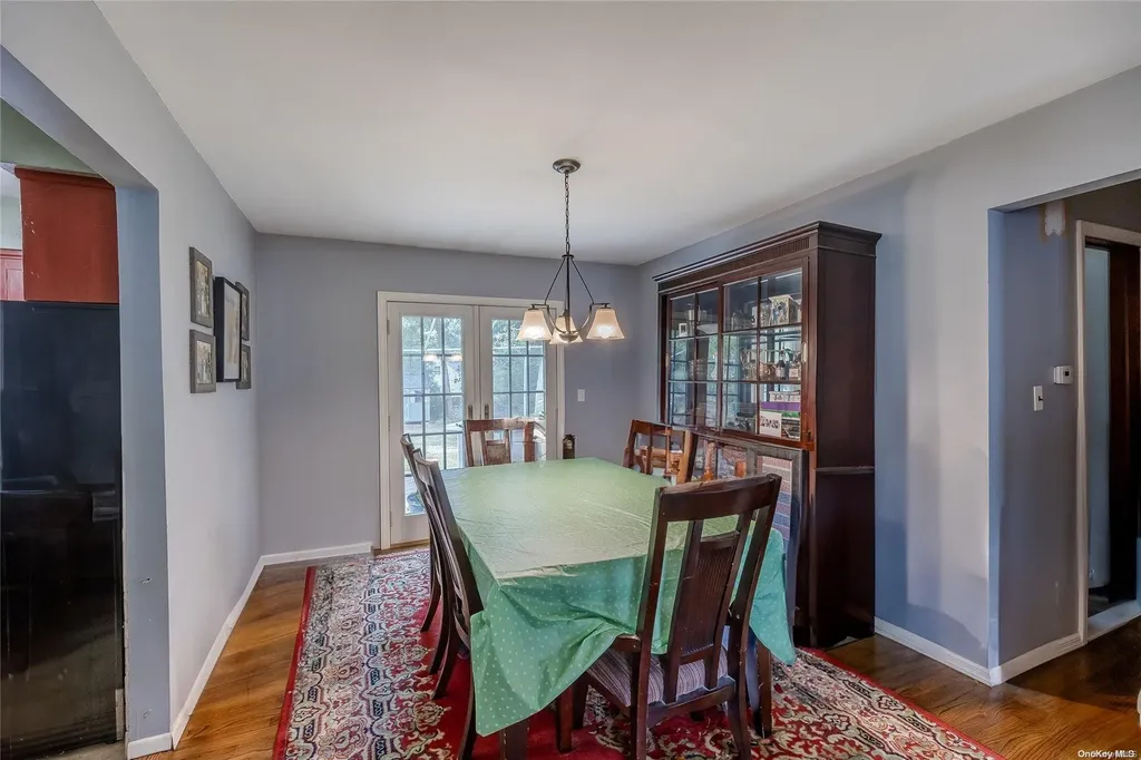 103 Hallock Lane Rocky Point NY 11778