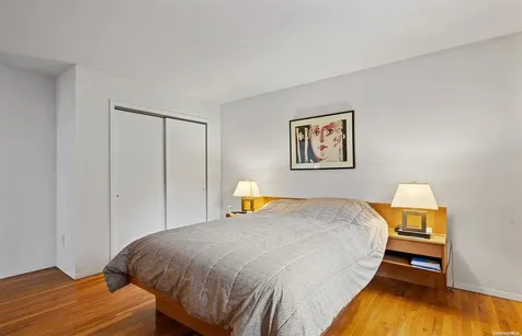 11 Gunpowder Lane East Hampton NY 11937