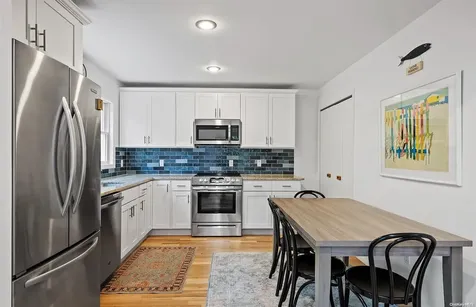 11 Gunpowder Lane East Hampton NY 11937