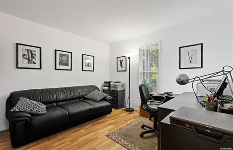 11 Gunpowder Lane East Hampton NY 11937