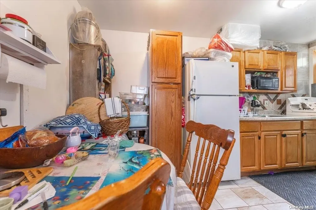 132-25 Avery Avenue Flushing NY 11355