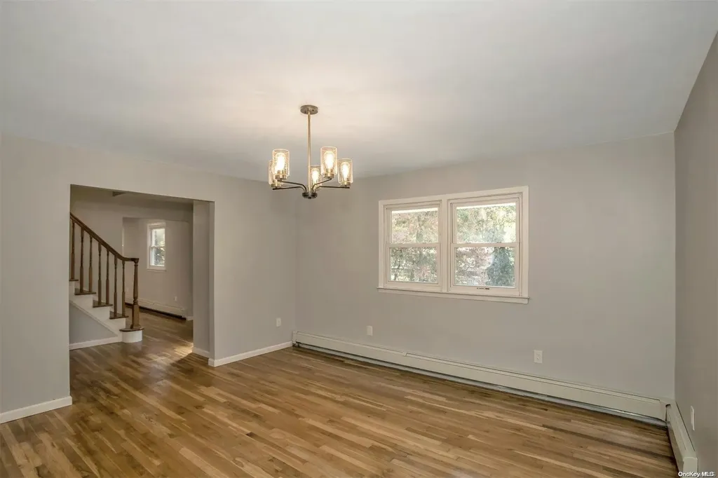 60 Sheryl Crescent Smithtown NY 11787