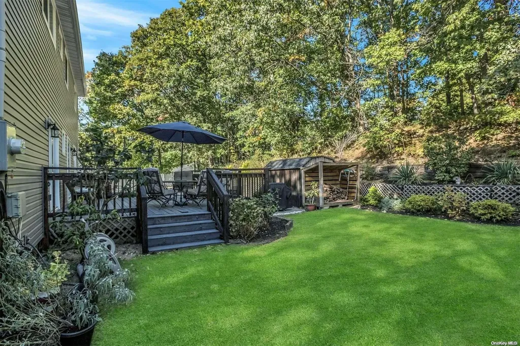 60 Sheryl Crescent Smithtown NY 11787