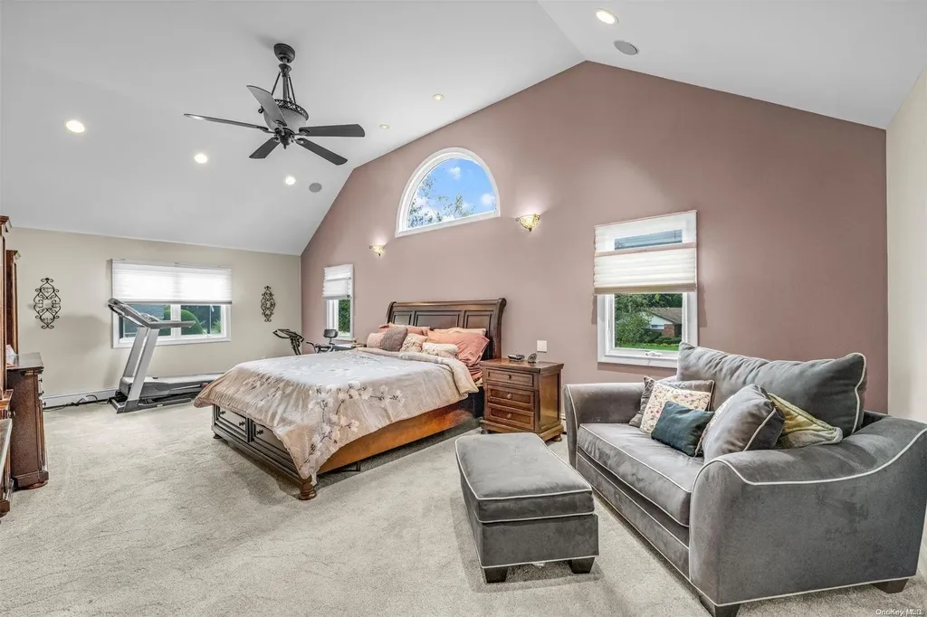 7 Coconut Drive Commack NY 11725