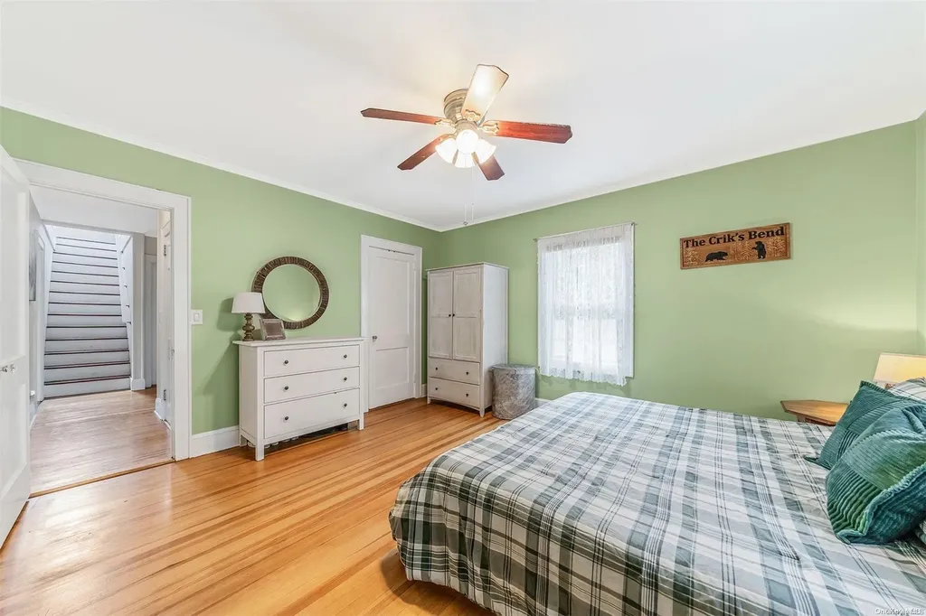 48 Orchard Road East Patchogue NY 11772