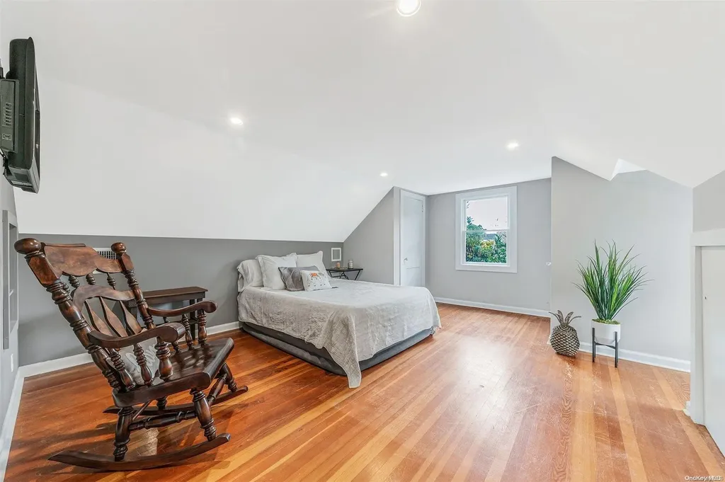 48 Orchard Road East Patchogue NY 11772