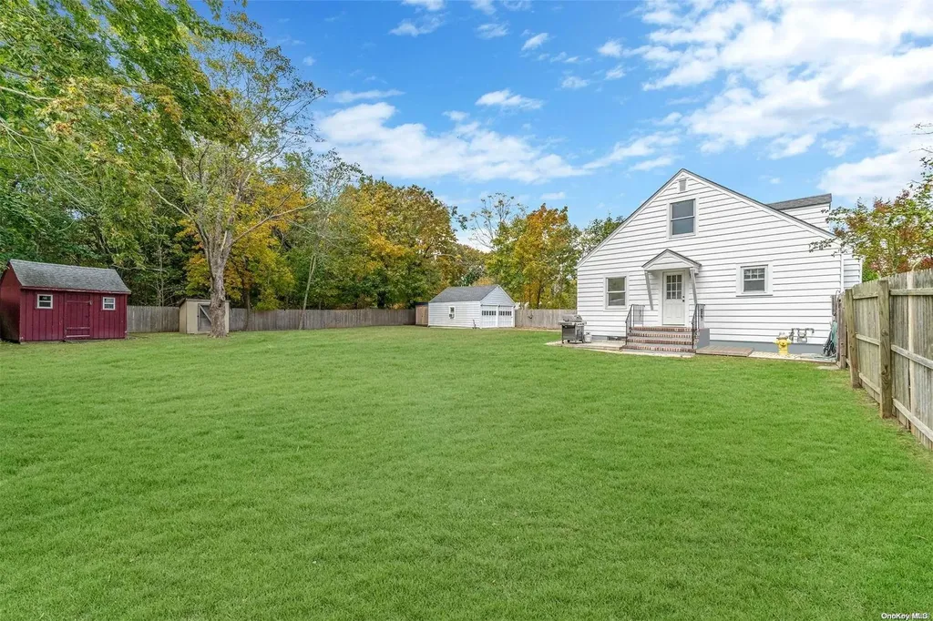 48 Orchard Road East Patchogue NY 11772