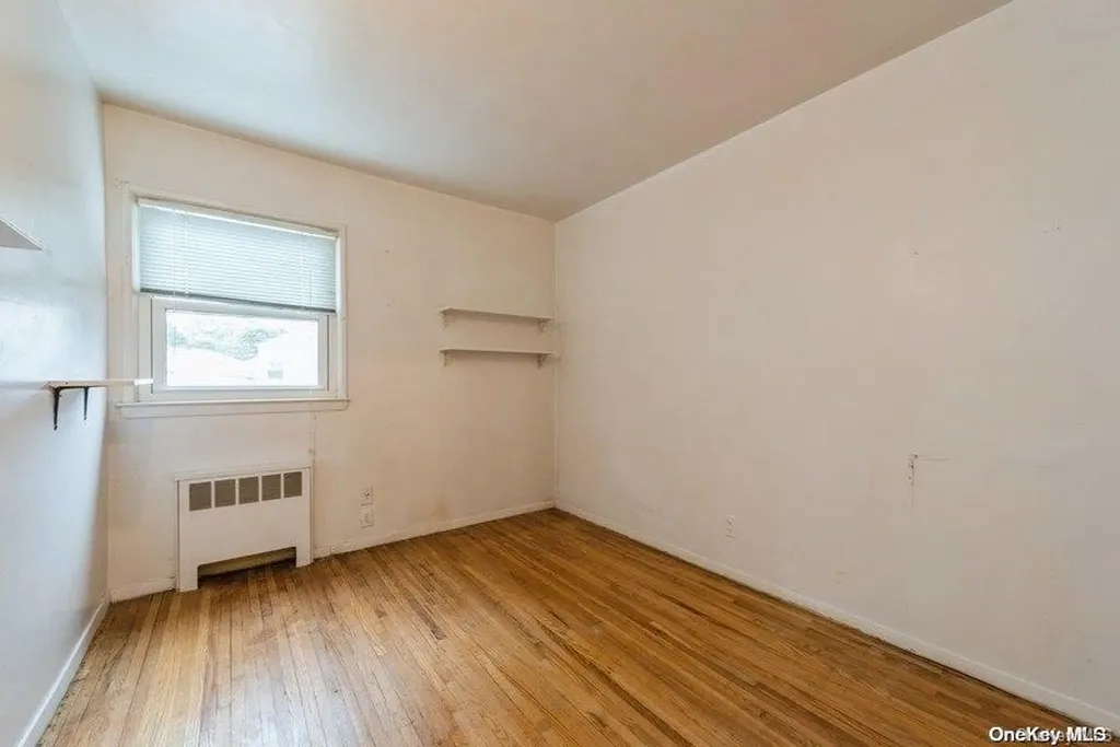 10 Robert Court Bethpage NY 11714