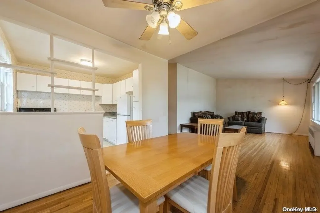 10 Robert Court Bethpage NY 11714