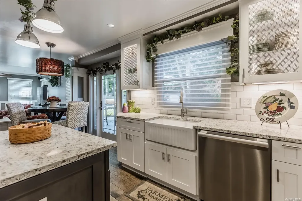 24 Summercress Lane Coram NY 11727