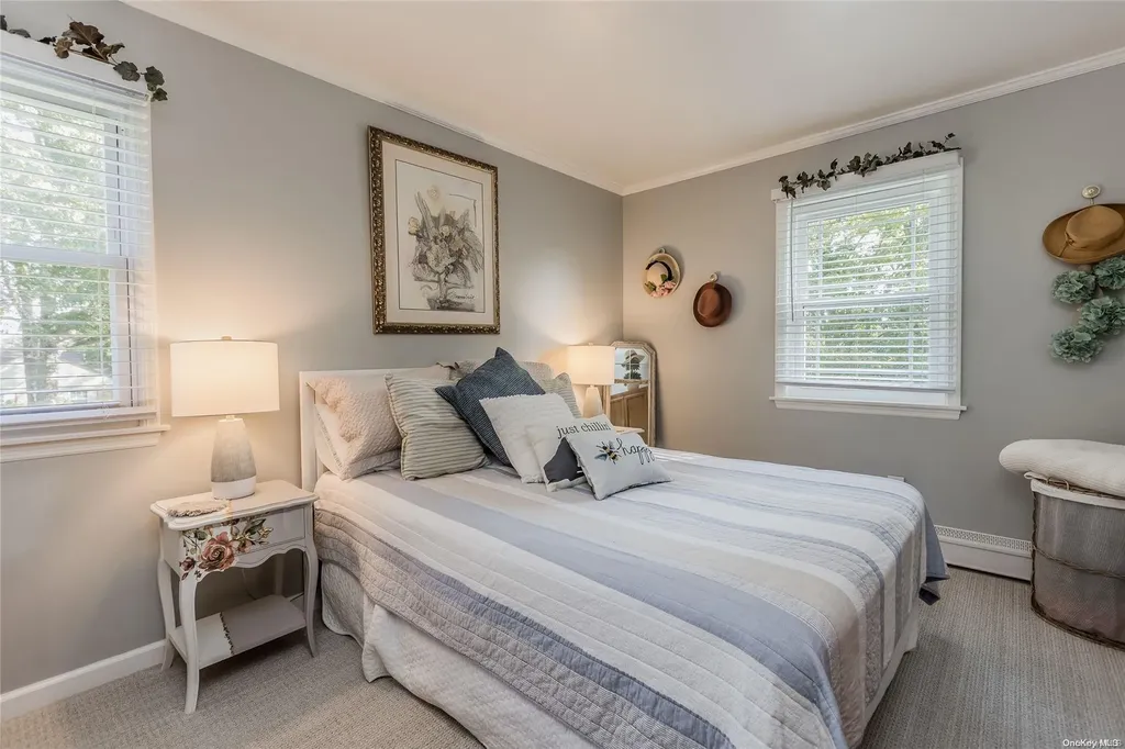 24 Summercress Lane Coram NY 11727