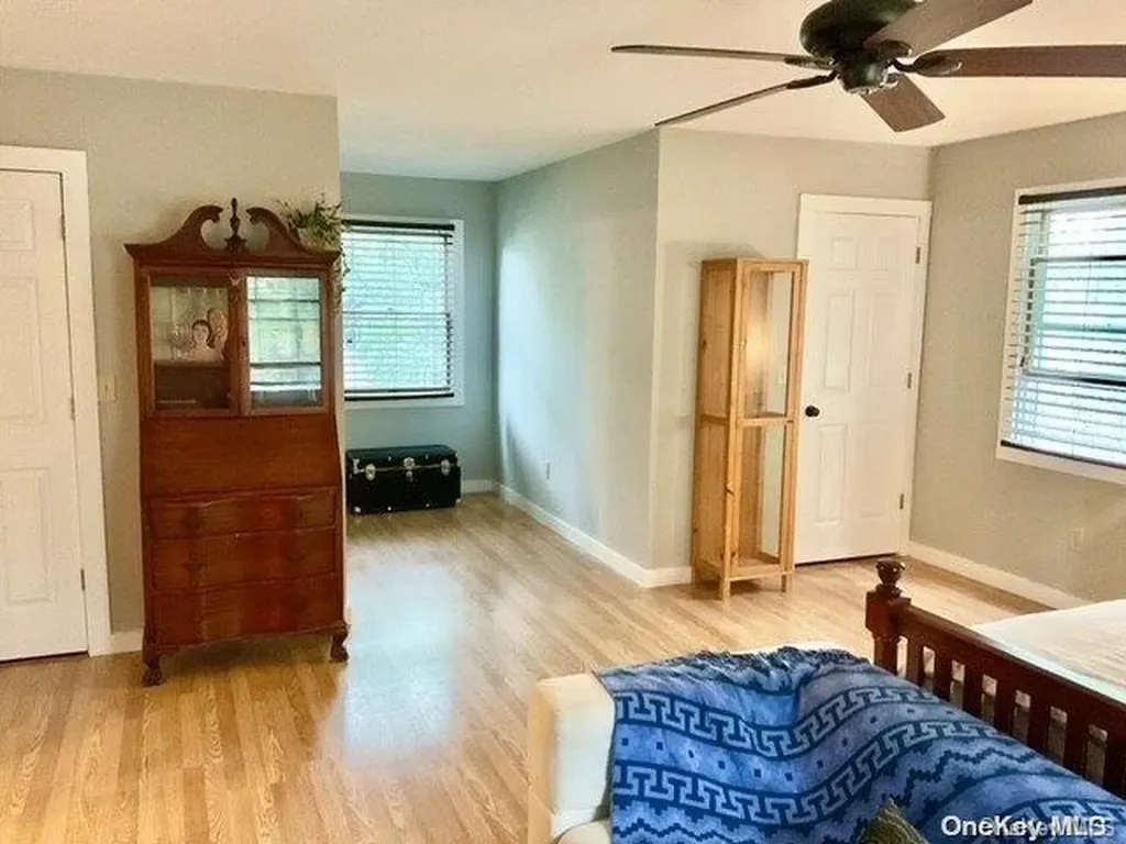 12 Brandywine Drive Mastic NY 11950