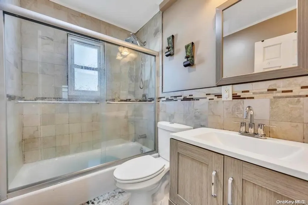 30 W Clearwater Road Lindenhurst NY 11757