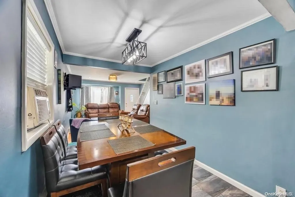 30 W Clearwater Road Lindenhurst NY 11757