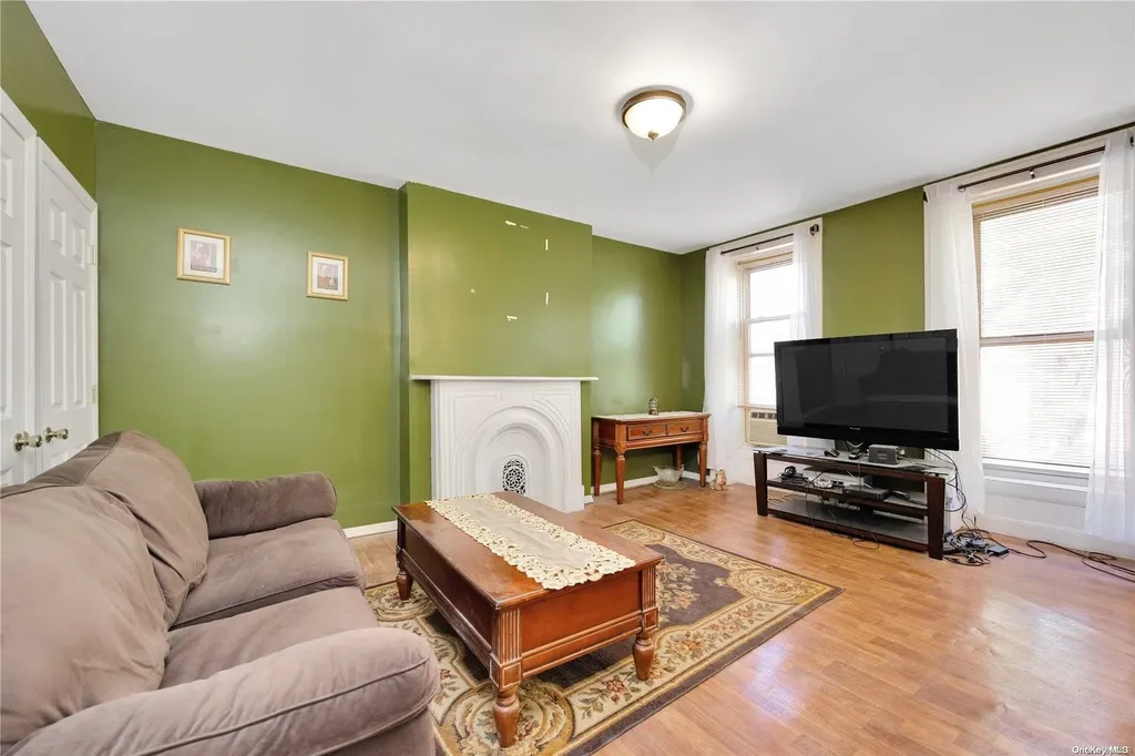 964 Gates Avenue Brooklyn NY 11221