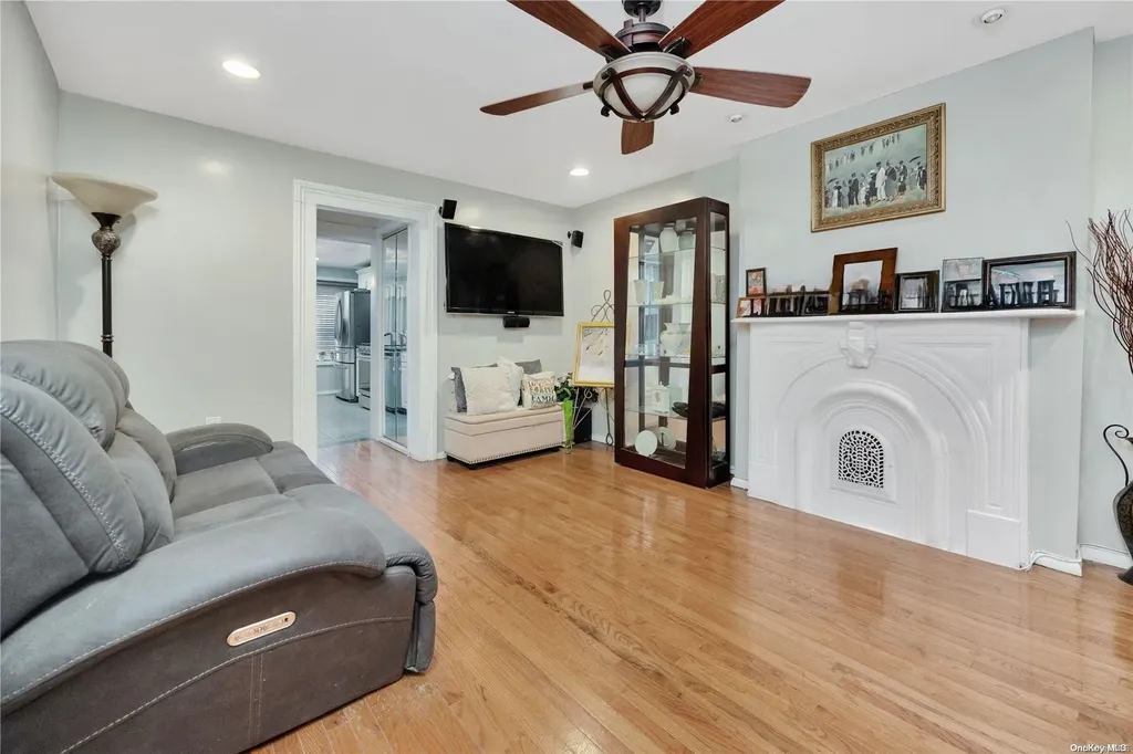 964 Gates Avenue Brooklyn NY 11221