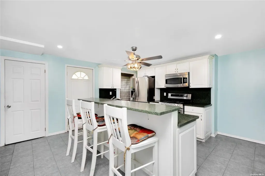 964 Gates Avenue Brooklyn NY 11221
